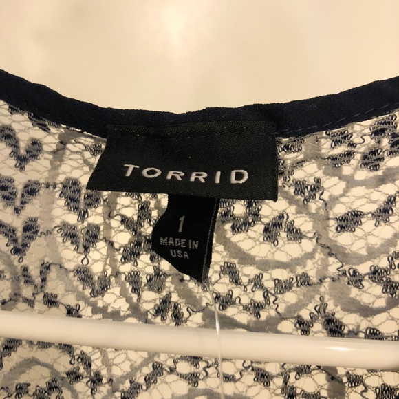 Torrid Top - Picture 3 of 6
